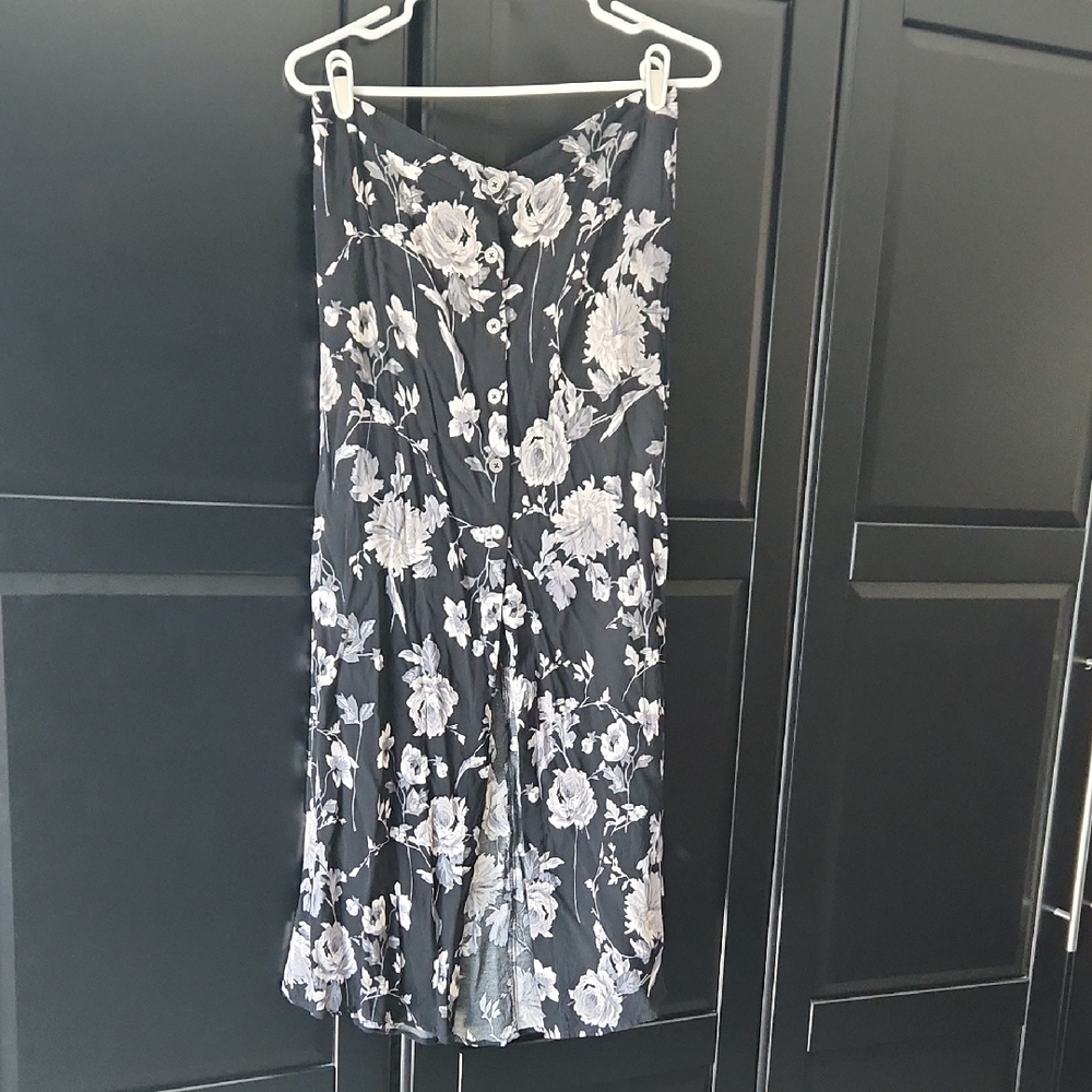 Wild Fable Black and White Floral Skirt